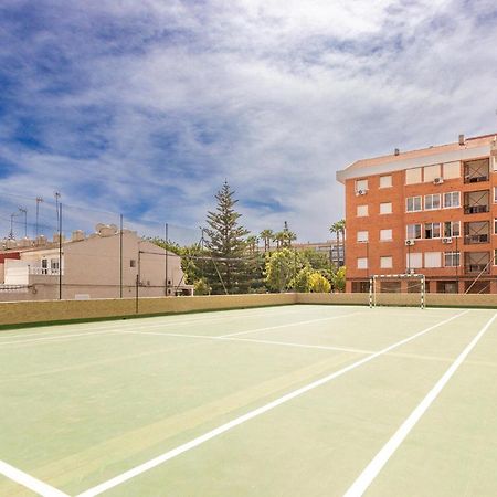 Nice Apartment In Torrevieja With Kitchen ภายนอก รูปภาพ