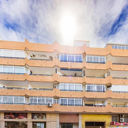 Nice Apartment In Torrevieja With Kitchen ภายนอก รูปภาพ